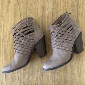 Fergalicious Booties - Strappy DOE